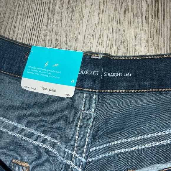 NWT Lee straight leg Jeans size 4 petite - Picture 9 of 9